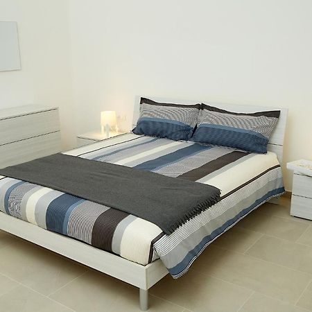 Scirocco Guest House Μπρίντιζι Εξωτερικό φωτογραφία